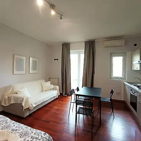 Casa Vacanze Forze Armate - Silenzioso E Confortevole